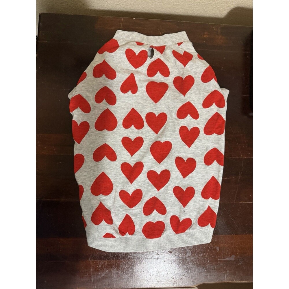 Dog Old Navy Dog T-shirt Valentines Day Shirt Size Medium Gray With Red Hearts